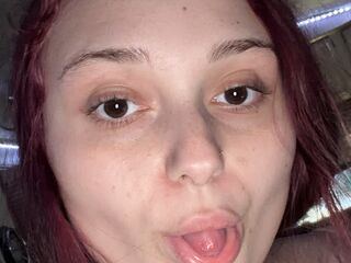 naked webcam girl fingering aaxys